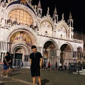 Meet your Posher, Jecon